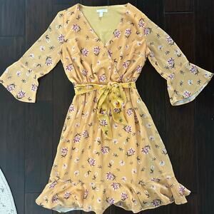 Lauren Conrad LC Women's Floral Knee length bell sleeve flowy dress sz S